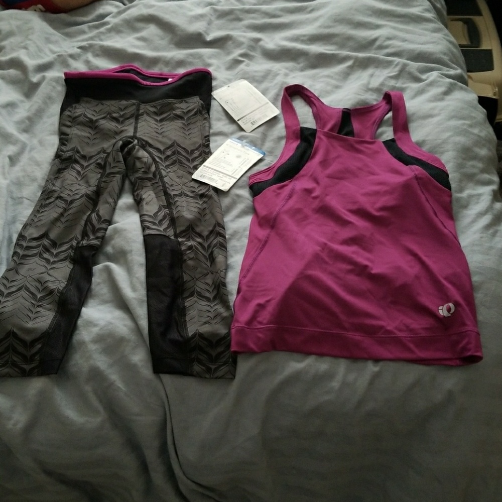 Workout clothes set